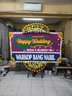 Papan Bunga di Bantargebang